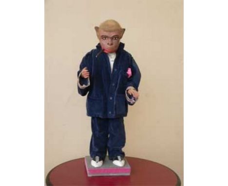The smoker Monkey Electrified window display automaton with 3 movements in good working condition (FR) Dimensions: 0,85 x 0,3
