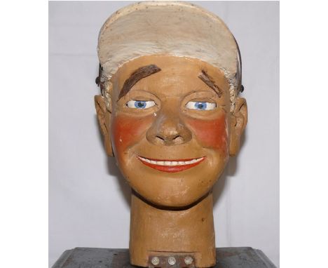 Automaton head carved in wood Carved wooden head, by famous swiss auatomaton builder P. Zwahlen (FR) Dimensions: 0,45 x 0,20 