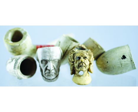 PAIR OF BOXED CLAY PIPES. Gladstone, The Walking Pipe, McDougalls Pipe, lower nags head, 2 plain bowls & ladies head cheroot 