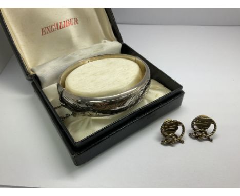 A sterling silver engraved bangle together with 2 Tiffany style pin badges marked T&amp;Co - NO RESERVE