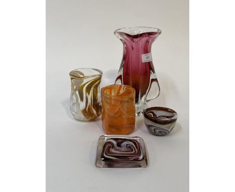 A group of art glass comprising a clear/white/brown Mdina blown vase (H13cm, W9cm) (marked verso), a clear/orange Mdina blown