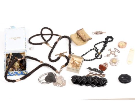 Group of antique and vintage jewellery - to include 1950s gold and seed pearl fern brooch and pair similar earrings, Victoria