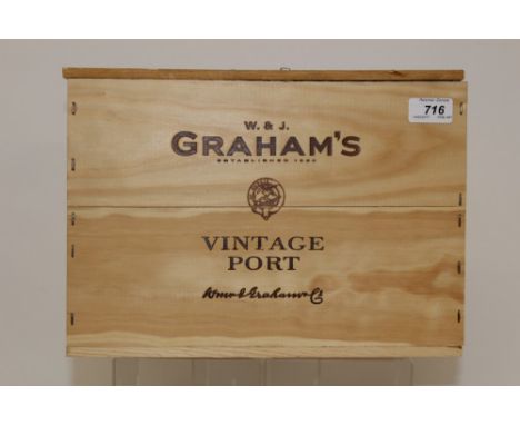 Twelve half bottles - Graham's Vintage Port 2007, in original wooden case