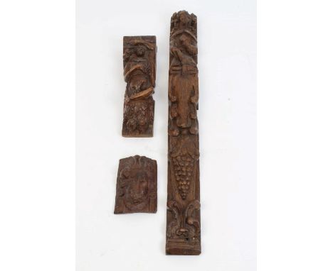 16th / 17th century carved oak pilaster carved in high relief with figural terminal raised on shaped cartouche, 62cm high, to