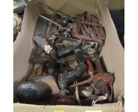Various vintage tools, early 20thC and later, braces, planes, etc. (1 box) 