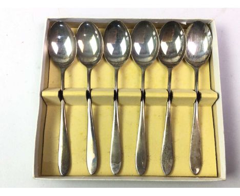SILVER THREE-PIECE CHRISTENING SET, SHEFFIELD 1904-5 comprising shell end knife, fork and spoon, also a set of six silver tea