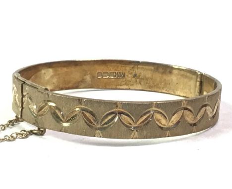 NINE CARAT GOLD SIGNET RING, ALONG WITH A BROOCH AND ANOTHER BANGLE  the ring set initial 'F', also a foreign gold openwork b