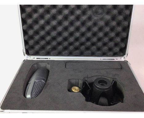 SHURE STUDIO MICROPHONE, in fitted travel caseMicrophone marked PG42 PHM 48 VDC