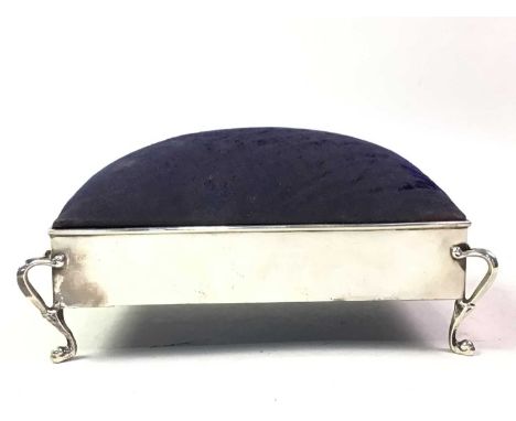 SILVER TRINKET BOX, BIRMINGHAM MARKS with pin cushion top16.5cm wide