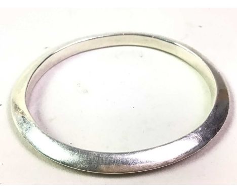 SILVER BANGLE, of oval form, marked 925 with import marks7.5cm wideQty: 44g