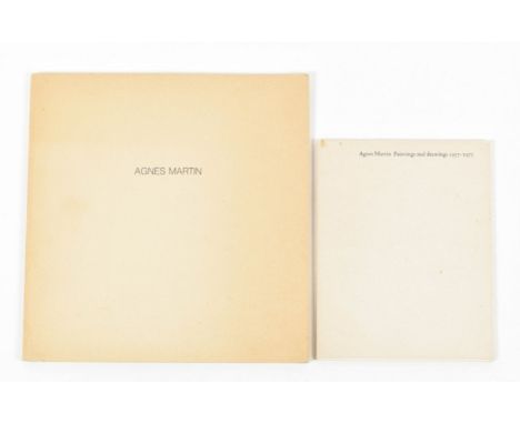 [Women Artists] Agnes Martin, lot of 2 (1) Agnes Martin. München, Kunstraum München,1973. Softcover, 27 x 28 cm, 85 pp. Edite