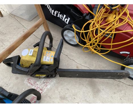 A MCCULLOCH MAC335 PETROL CHAINSAW 