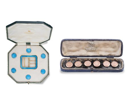 A CASED BLUE ENAMELLED AND SILVER GILT BUCKLE AND BUTTON SET, Birmingham 1910, mark of Deakin &amp; Francis Ltd, composed of 