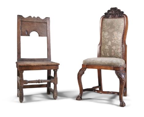 AN EARLY 18TH CENTURY STYLE WALNUT FRAMED UPHOLSTERED SIDE CHAIR, the tall panel back with curved crest, above tapestry cloth