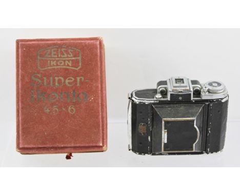 A ZEISS IKON "SUPER IKONTA 4.5 X 6" CAMERA in original box 