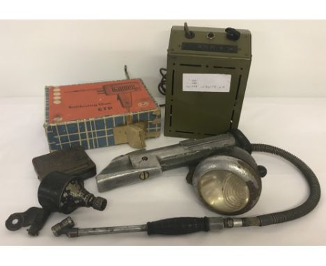 A small quantity of vintage car parts and tools.  To include Optidyne bicycle lamp and a Dunlop AC/100 tyre pressure gauge. 
