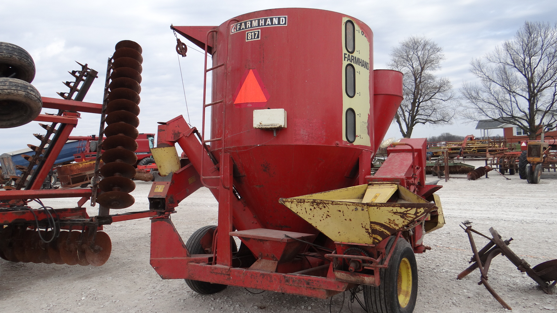 Farm Hand 817 Grinder Mixer 3 Extra Screens
