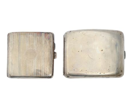 Two George V silver cigarette cases, 80 and 100mm l, Birmingham, by different makers, 1919 and 1920, 6oz 18dwt  Larger cigare
