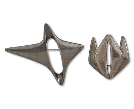 Georg Jensen. A silver brooch 339, designed by Henning Koppel, 60mm l, maker's marks and a Hans Hansen silver brooch 439, 30g