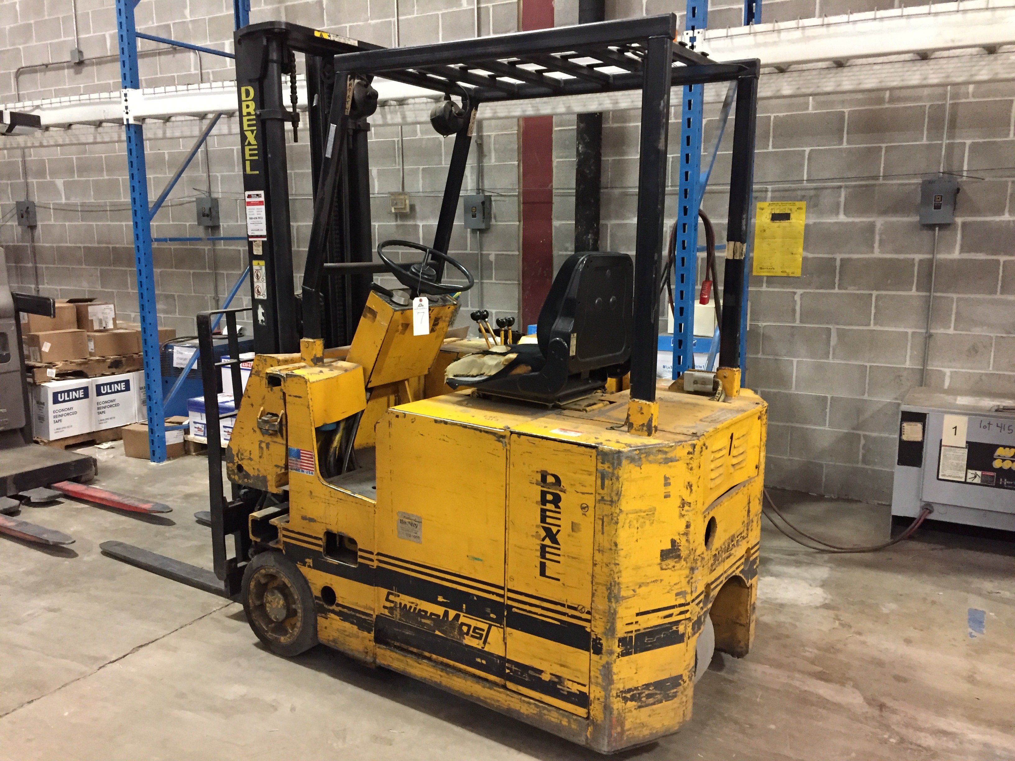 Drexel SL22 Electric Forklift, 2,200 LB Max Capacity, 217" Max Reach, S