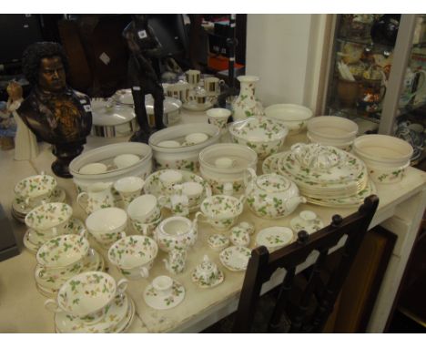 A Wedgewood 'Wild Strawberry' part tea, dinner service