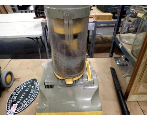 Dyson Dual Cyclone vacuum cleaner DC01, working at lotting. All electrical items in this lot have been PAT tested for safety 