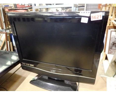Bush 19 inch television with built in DVD player, BTVD3118752, working at lotting. All electrical items in this lot have been