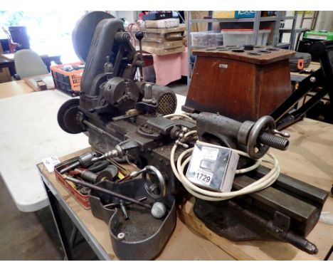 Myford large metal lathe with accessories, model M80B4, L: 100 cm, H: 60 cm. All electrical items in this lot have been PAT t