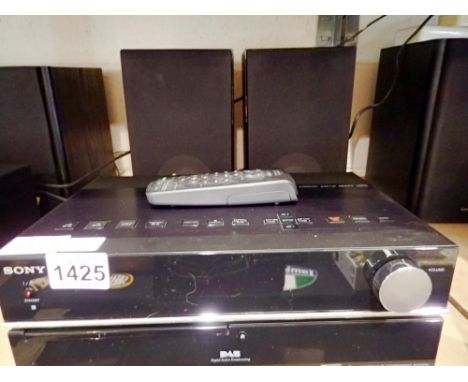 Sony HCD-HX80R mini hifi, CD/DAB radio/USB, with remote control and speakers. Tested and working. All electrical items in thi