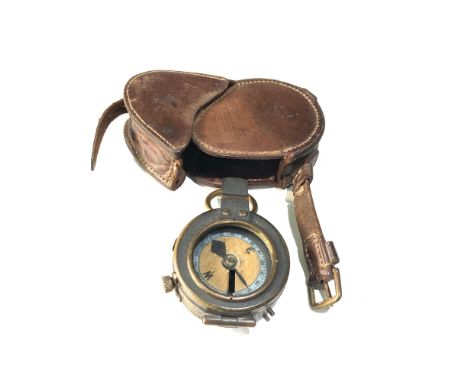 1907 british military compass &amp; leather case w.watson &amp; sons London both marked o.t.frith 