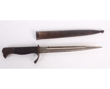 [Militaria] An Unusual Second World War German Dress Bayonet Shaped Paper Knife with a 14cm polished blade with steel cross g