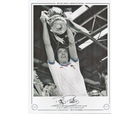 Billy Bonds 16x12 inch hand signed colourised, Black and white photo, Autographed Editions, Limited Edition. Photo Shows West