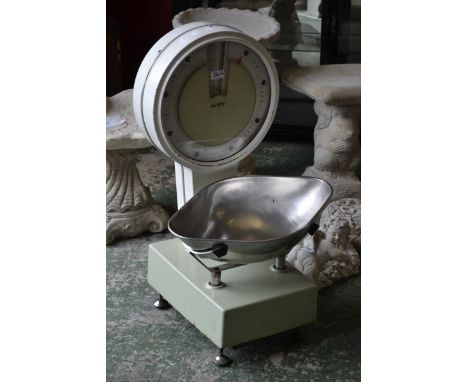 A 20th century large Avery weighing scales 