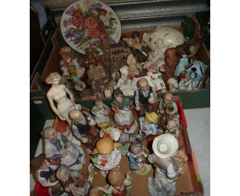 2 boxes of assorted figurines, ornaments etc inc Lilliput Lane, Piggin, Lladro (a/f) (2 boxes)