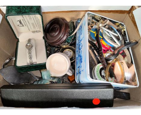 A Timex gents watch, other watches and collectables 