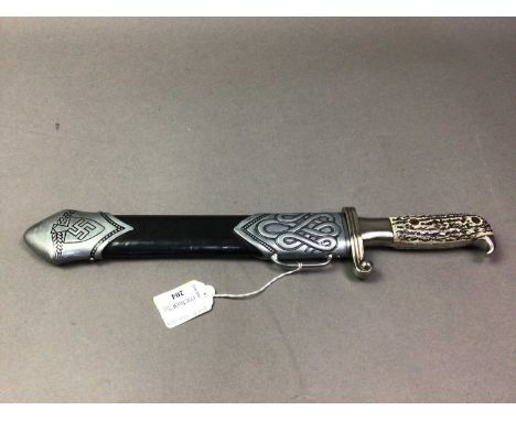 REPRODUCTION THIRD REICH RAD HEWER SWORD with scabbard