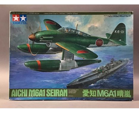 COLLECTION OF TOYS AND MODEL KITS including Corgi model '17602', Sunter Bros, and military aircraftThe plastic models are com