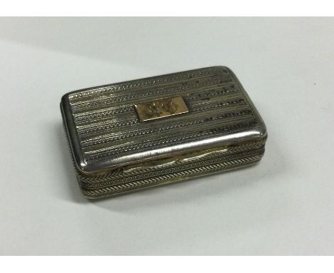 A fine quality silver and silver gilt snuff box. Birmingham. By Samuel Pemberton. Approx. 56 grams. Est. £300 - £400.
