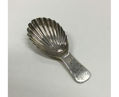 A George III silver caddy spoon with fluted bowl. London. By Josiah Snatt. Approx. 6 grams. Est. £20 - £30. 