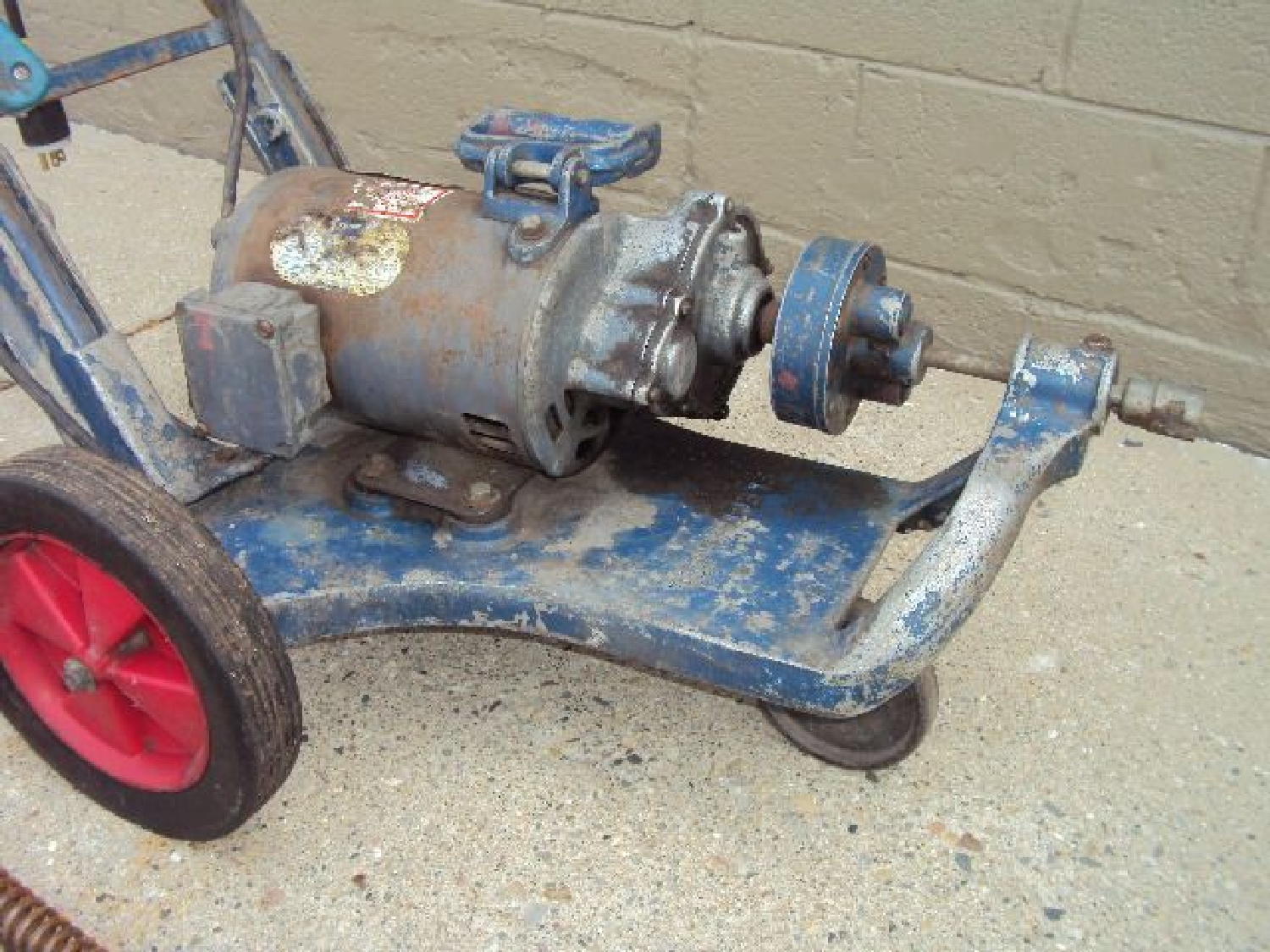 Electric Eel Model C Sewer & Drain Cleaner Snake with (10) 10’ Cable