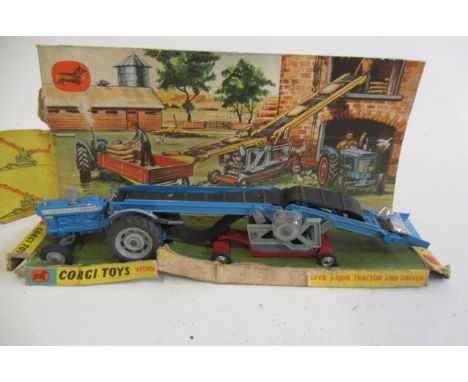 Corgi Ford motor tractor and loader, box AF, driver missing, loader belt faulty, F