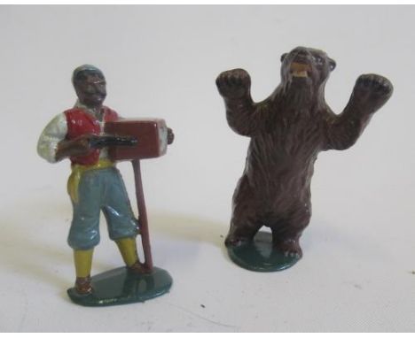 Timpo gypsy organ grinder and dancing bear, chain missing, G-E