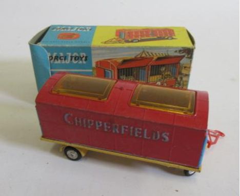Corgi 1123 Circus Animal Cage, box F, model F-P