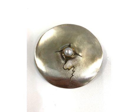 Vintage modernist designer brooch measures approx 50mm dia set with central pearl hallmarked 925 EP 