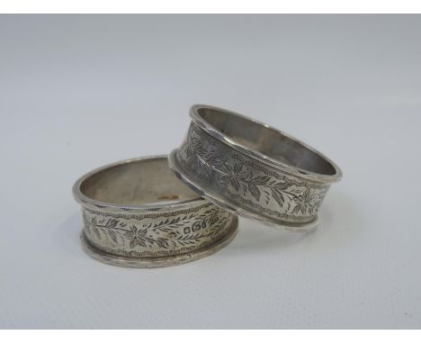 Pair of Sheffield Silver Napkin Rings - Walker and Hall 1911 