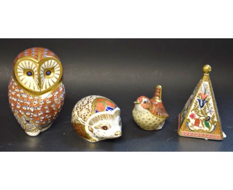 A Royal Crown Derby paperweight, Owl, silver stopper; others, Hawthorn Hedgehog, gold stopper, Jenny Wren, silver stopper; a 