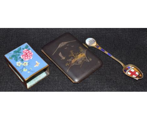 A chinoiserie enamelled match box cover; a cigarette case, Mount Fuji; a continental 800 silver enamelled spoon Milano (3)