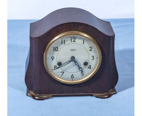 Bakelite mantle clock