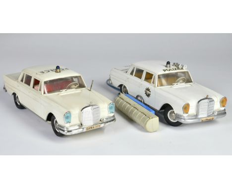 Gama, 2 Polizeiautos mit Sirenen, W.-Germany, je 34 cm, GemBw, min. LM, Z 2/2-