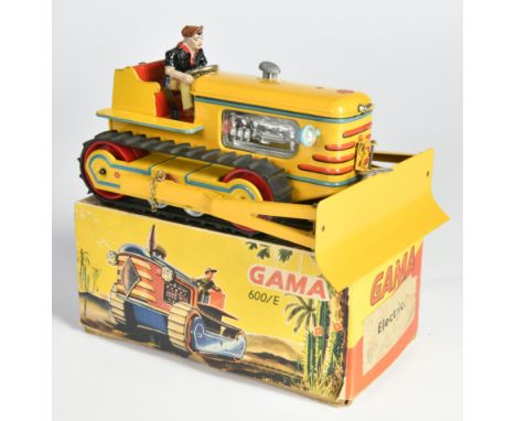 Gama, Raupen Traktor 600/1E, W.-Germany, 20 cm, Bat. Antrieb nicht geprüft, min. LM, Okt, Z 1-2